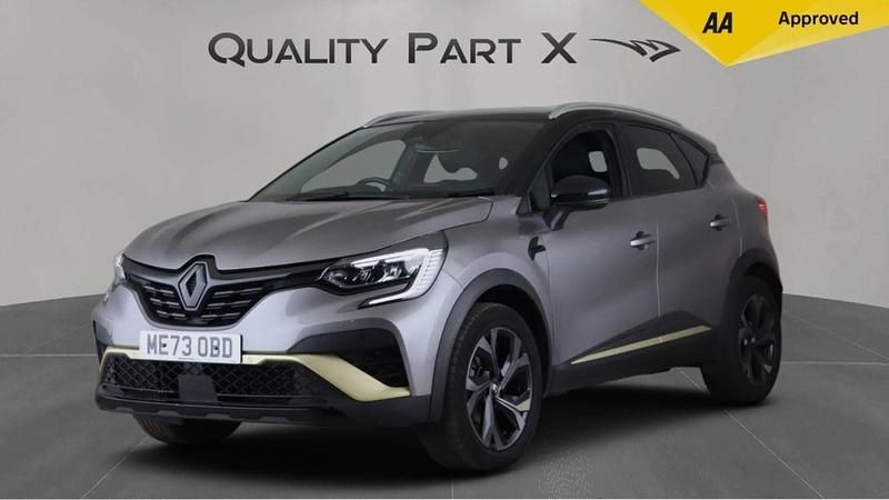Used Renault Captur Engineered 143 HP (105 kW) 2024 Grey/black SUV