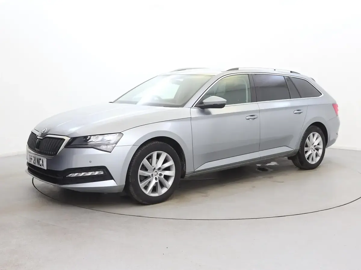 Used Skoda Superb SE 150 HP (110 kW) 2021 Grey Estate