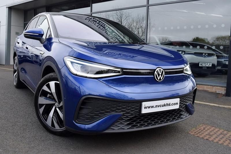 Usado VW ID.5 Pro Performance 150 kW (204 HP) 2022 Azul SUV
