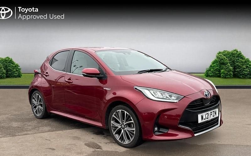 Used Toyota Yaris Hybrid 116 HP (85 kW) 2024 Hatchback