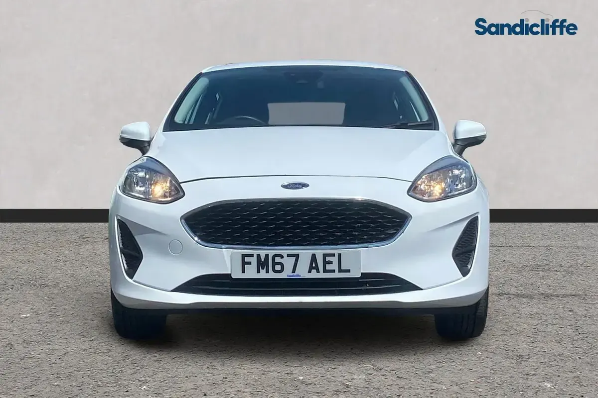 Used Ford Fiesta Style 70 HP (51 kW) 2018 White Hatchback