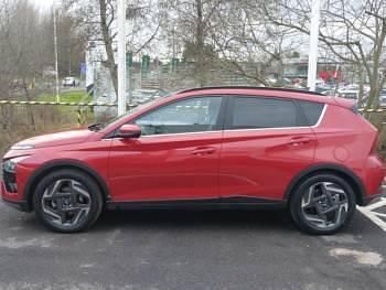 Begagnad Hyundai Bayon Ultimate 100 HK (73 kW) 2024 Röd SUV