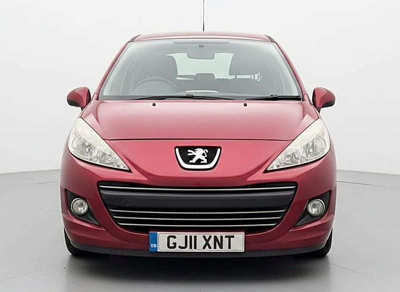 Used Peugeot 207 Envy 2011 Red Hatchback