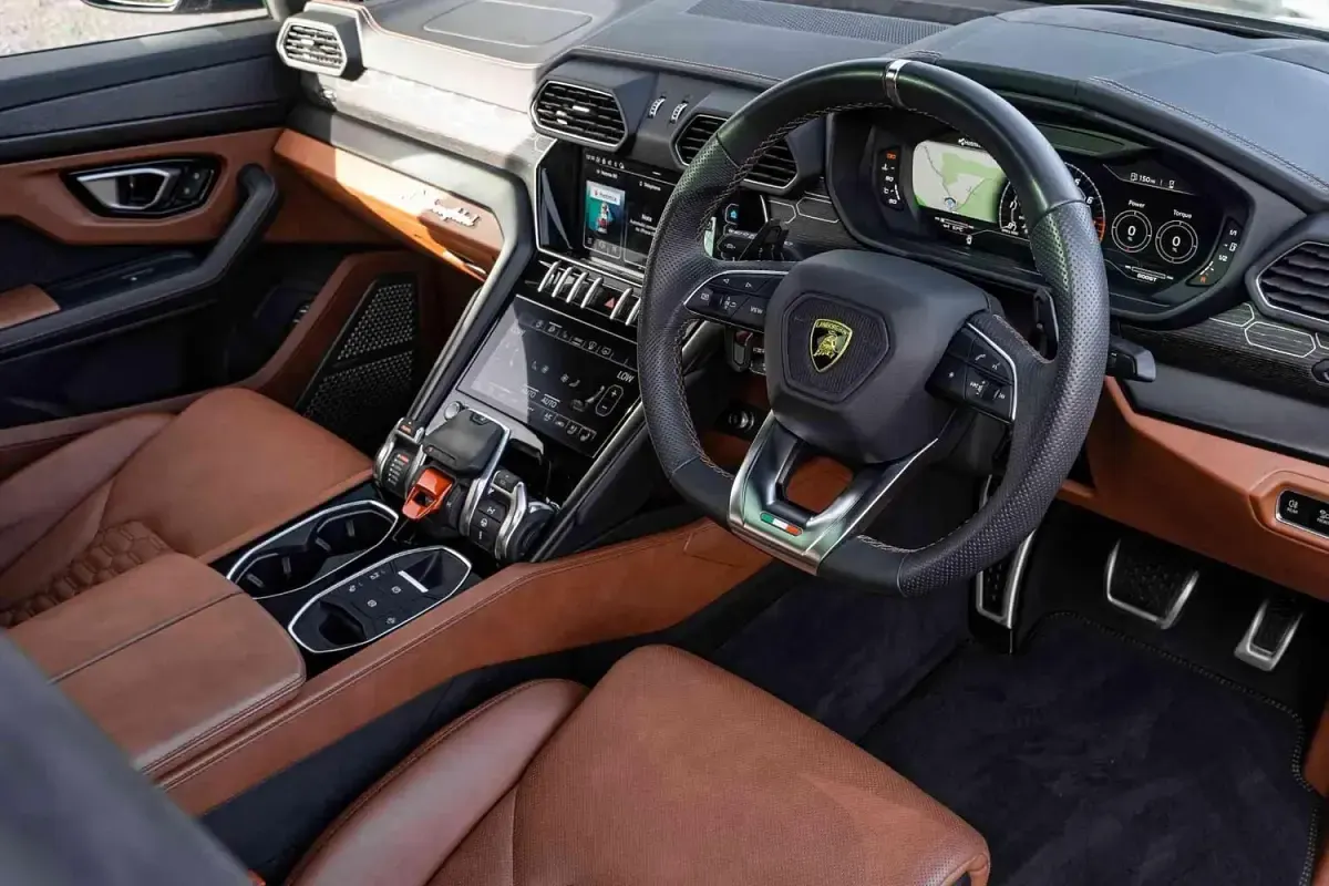 Used Lamborghini Urus 650 HP (478 kW) 2022 Grey SUV