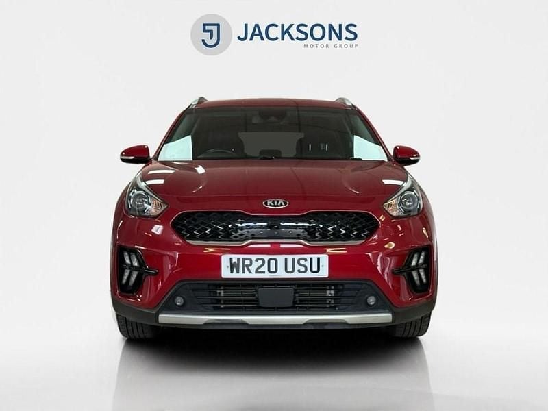 Used Kia Niro 139 HP (102 kW) 2020 Red SUV