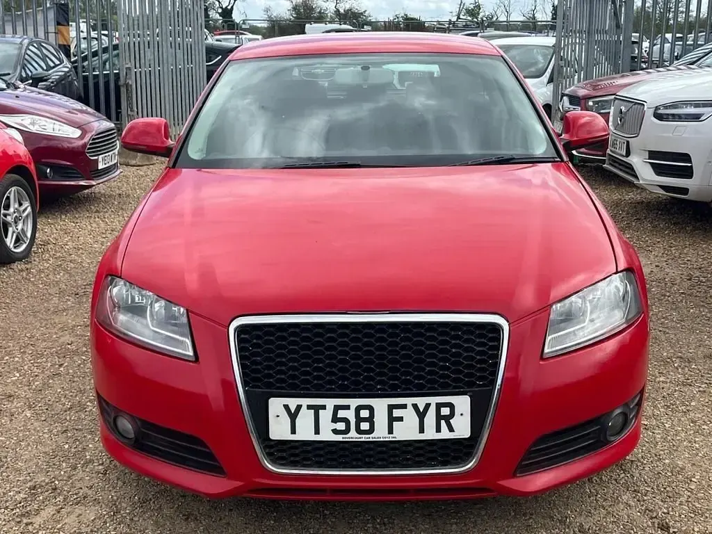 Begagnad Audi A3 Sport 160 HK (117 kW) 2008 Röd Halvkombi