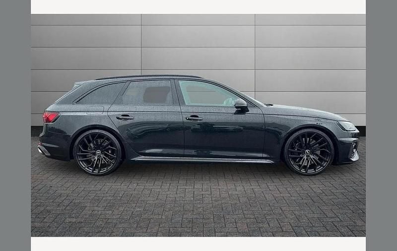Used Audi RS4 Advanced 450 HP (330 kW) 2022 Mythos black Estate