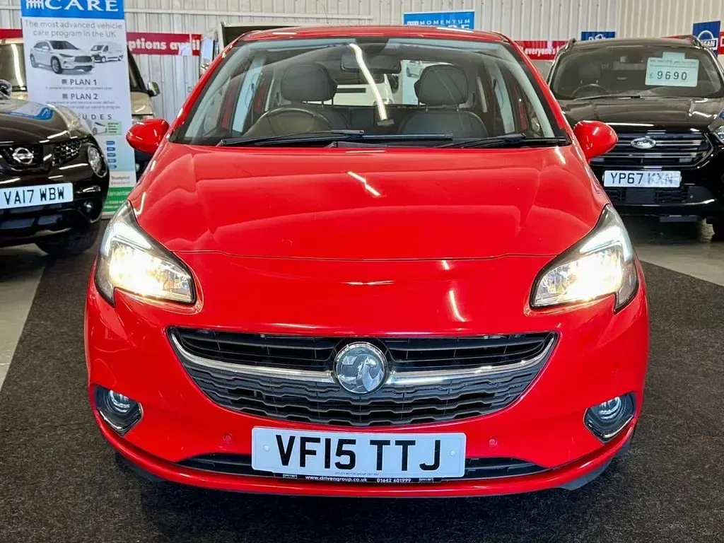 Used Vauxhall Corsa 90 HP (66 kW) 2015 Red Hatchback