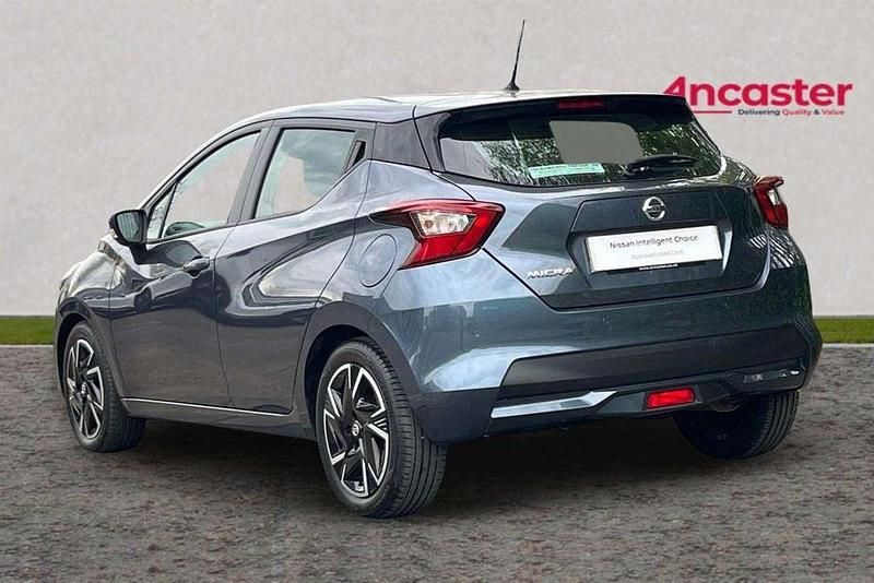 Usata Nissan Micra Acenta 92 CV (67 kW) 2022 Grigio Utilitaria