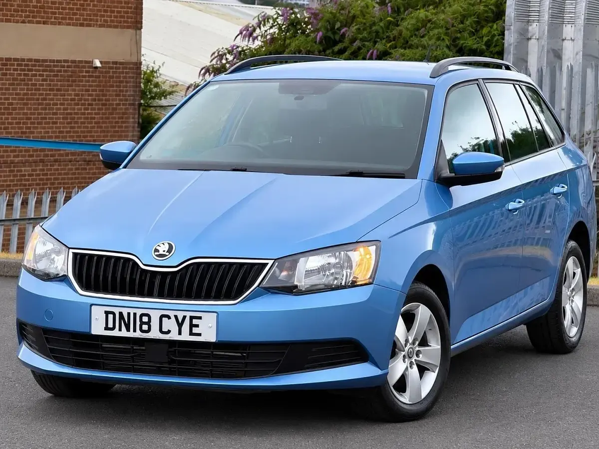 Used Skoda Fabia SE 2018 Blue Estate