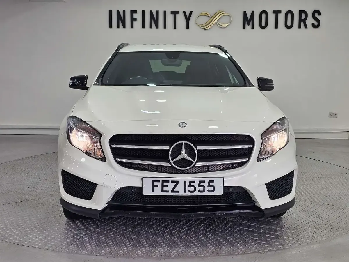Used Mercedes GLA220 AMG line 170 HP (125 kW) 2015 White SUV