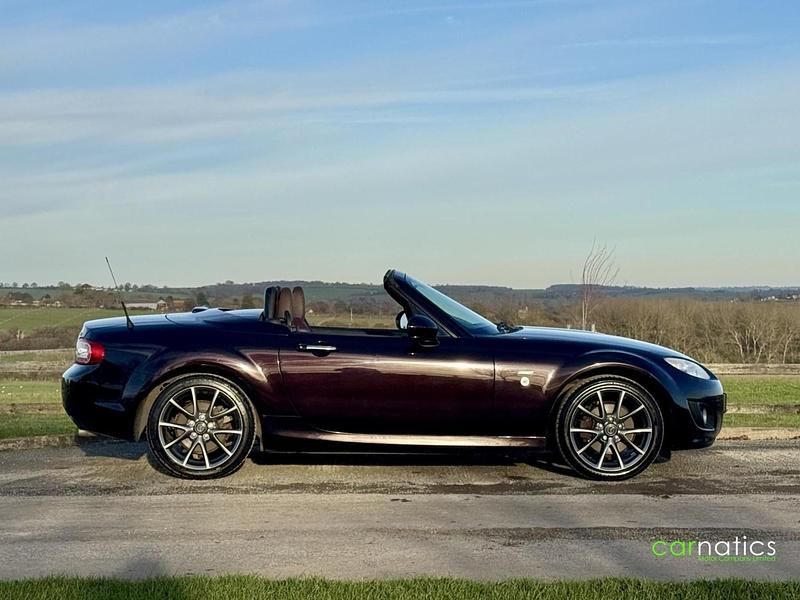 Used Mazda MX5 Edition 160 HP (117 kW) 2012 Maroon Cabriolet
