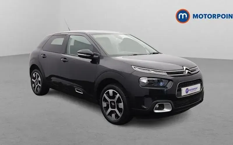 Used Citroën C4 Cactus Flair 131 HP (96 kW) 2020 Hatchback