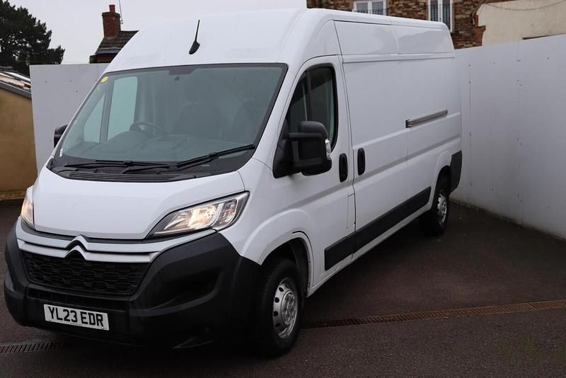 Used Citroën Relay 140 HP (102 kW) 2023 White Van