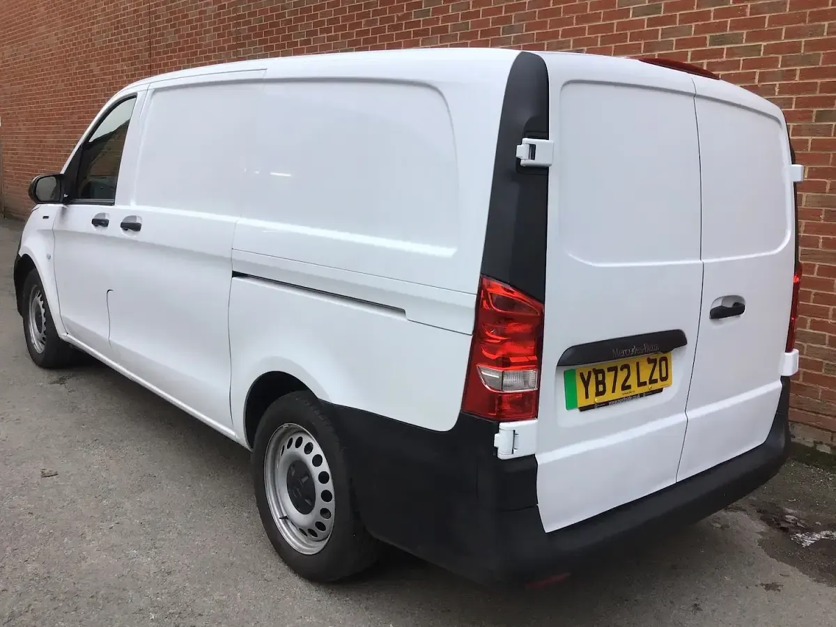 Used Mercedes e-Vito Progressive 85 kW (116 HP) 2022 White Van
