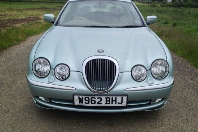 Used Jaguar S-Type S 281 HP (206 kW) 2000 Sedan