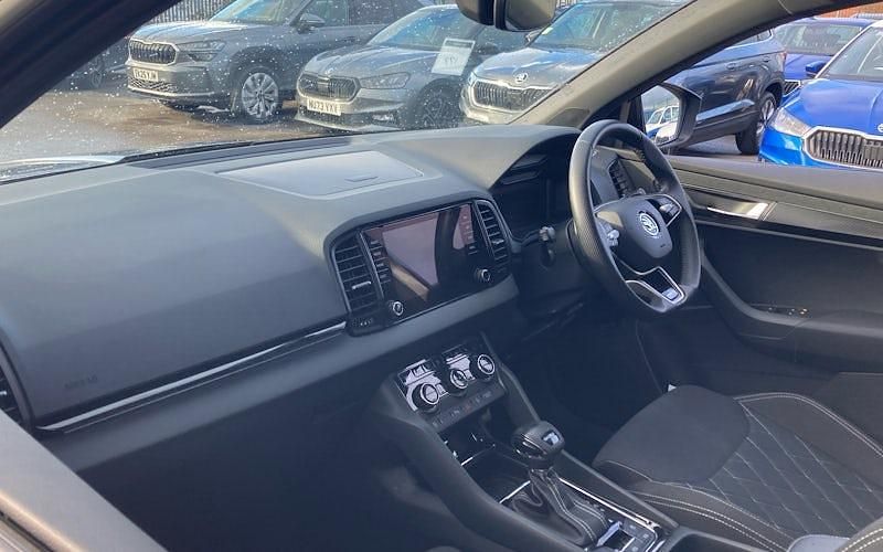 Used Skoda Karoq SportLine 150 HP (110 kW) 2024 Grey SUV