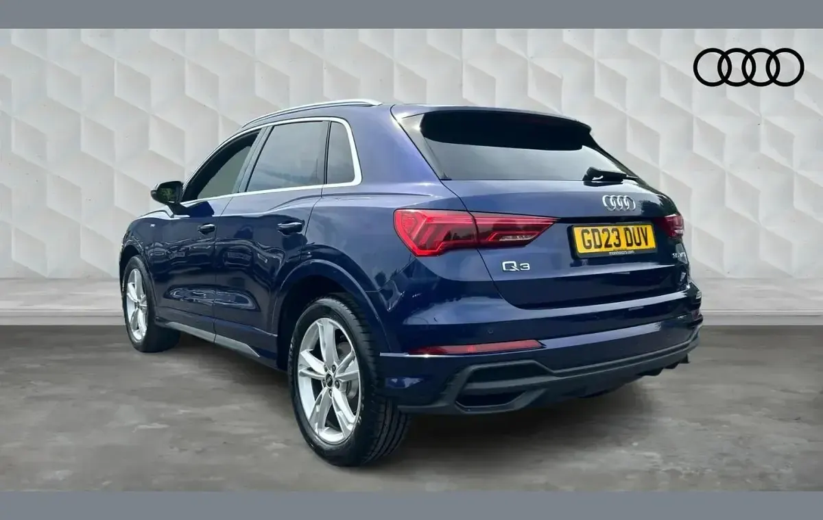 Used Audi Q3 S-Line 150 HP (110 kW) 2023 Blue SUV