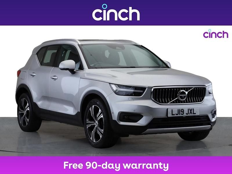 Silver Used 2019 Volvo XC40 Inscription SUV | £23,699 (A bit pricey) - Image 1/3