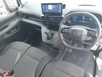 Gebraucht Citroën Berlingo 100 PS (73 kW) 2024 Weiß Van / Kleinbus