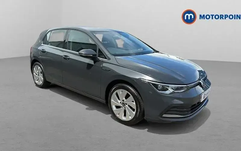 Used VW Golf VII Style 150 HP (110 kW) 2020 Hatchback