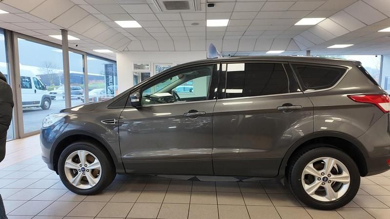 Used Ford Kuga Zetec 150 HP (110 kW) 2016 Grey SUV