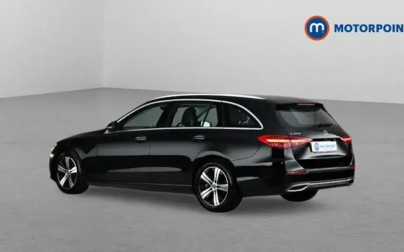 Used Mercedes C200 204 HP (150 kW) 2022 Black Estate
