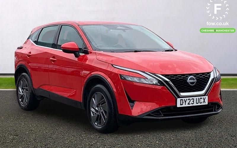 Used Nissan Qashqai Acenta Premium 158 HP (116 kW) 2023 Red SUV