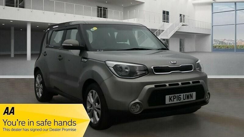Silver Used 2016 Kia Soul 2 SUV | £5,995 (Super price) - Image 1/3