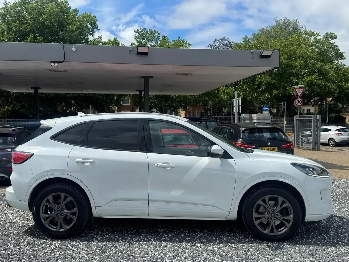 Used Ford Kuga Zetec 2020 White SUV