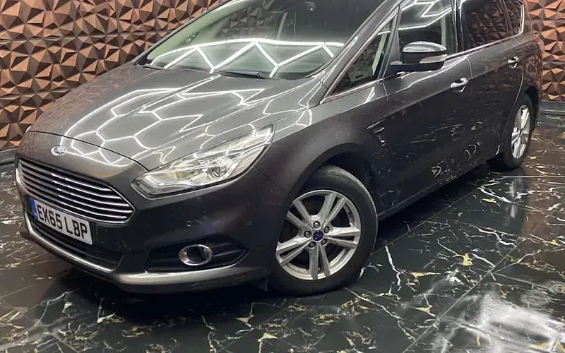 Used Ford S-MAX Titanium 150 HP (110 kW) 2018 MPV