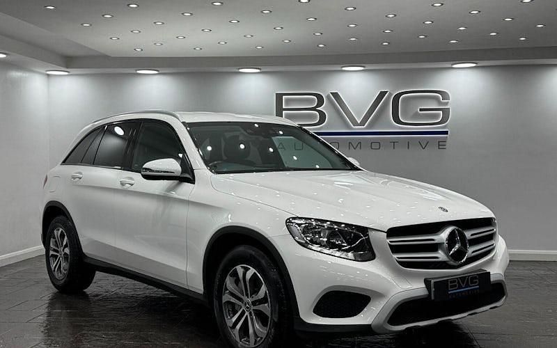 Used 2017 Mercedes 220 SE Estate | £15,994 (Good price) - Image 1/3