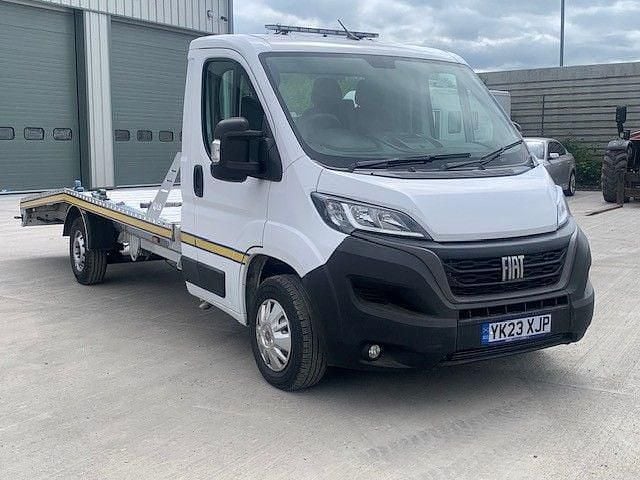 White Used 2023 Fiat Ducato Van | £17,995 (Fair price) - Image 1/4