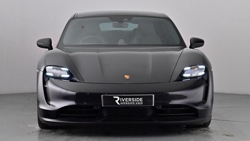 Used Porsche Taycan Performance Package 419 kW (571 HP) 2021 Jet black Sedan
