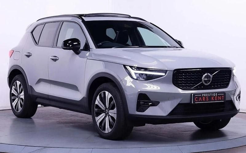 Grey Used 2023 Volvo XC40 Ultimate SUV | £29,578 (Good price) - Image 1/4