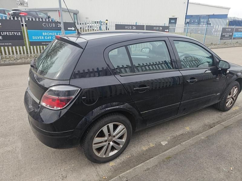 Used Vauxhall Astra 2009 Black Hatchback