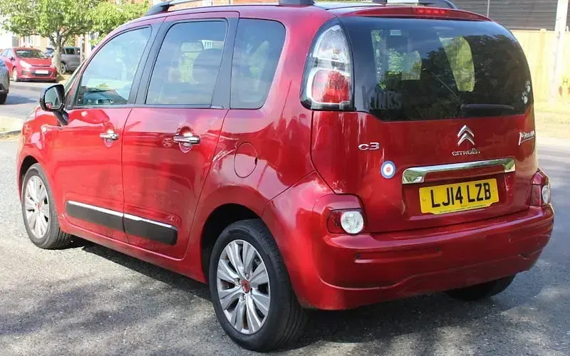 Used Citroën C3 Picasso Exclusive 120 HP (88 kW) 2014 Red MPV