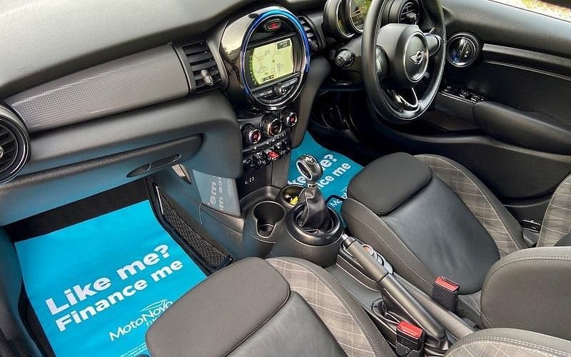 Used Mini Cooper Hatch 136 HP (100 kW) 2017 Grey Hatchback