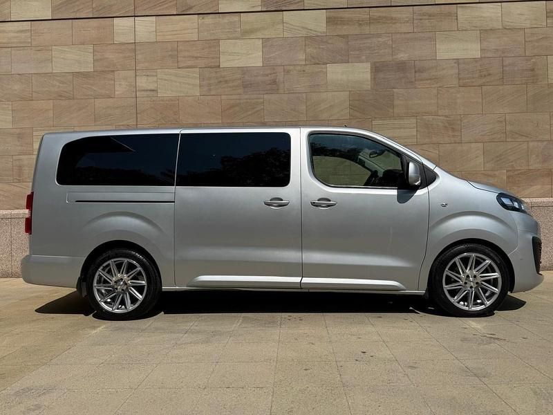 Used Citroën Spacetourer Business Class 180 HP (132 kW) 2025 Silver MPV