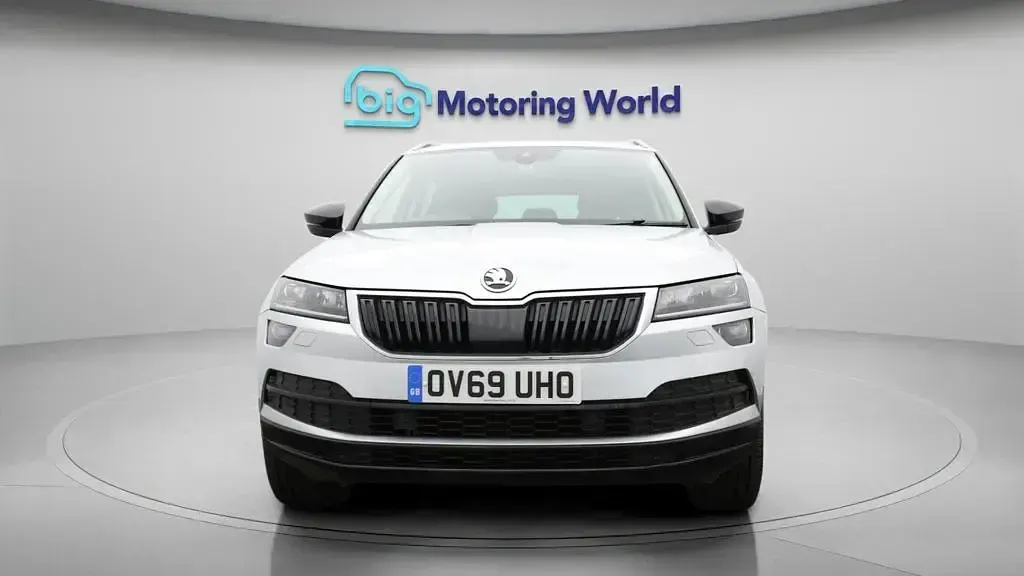 Used Skoda Karoq 150 HP (110 kW) 2019 Silver SUV