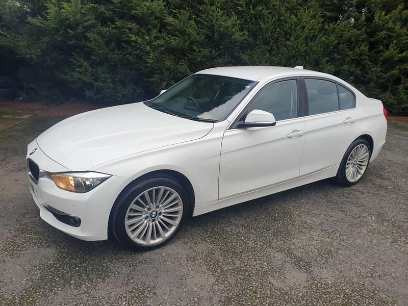 Used BMW 320 Luxury Line 2012 White Sedan