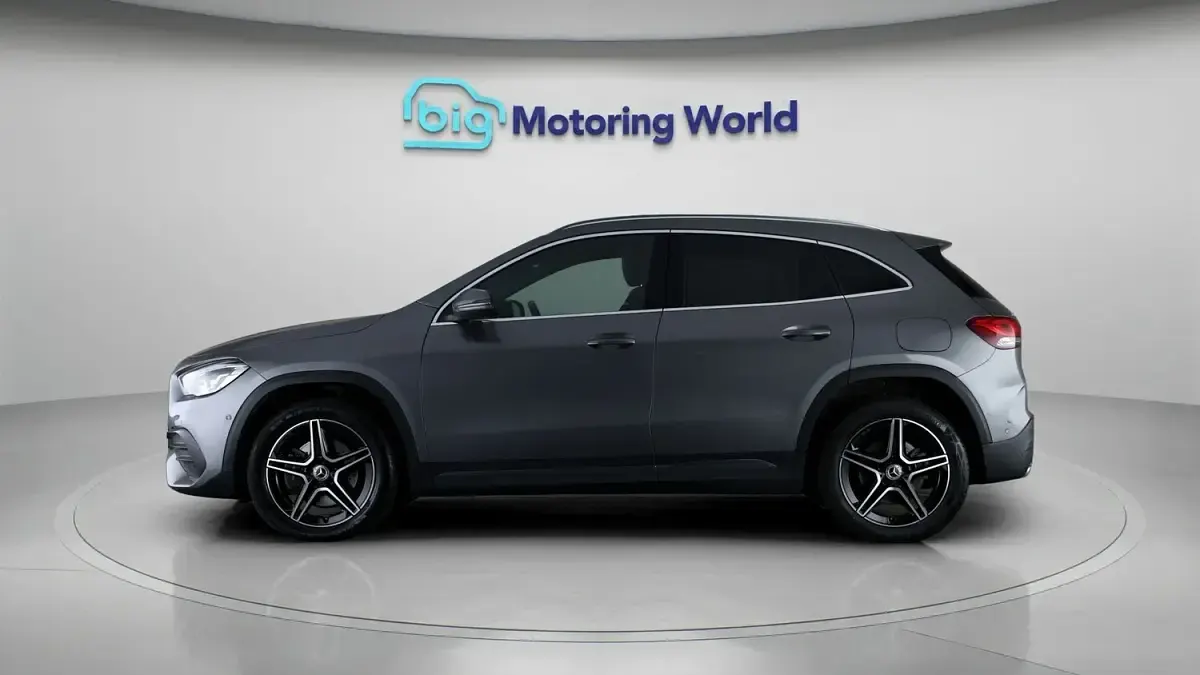Used Mercedes GLA250 Executive 218 HP (160 kW) 2023 Grey SUV