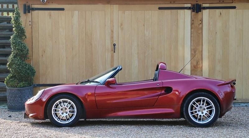 Used Lotus Elise 2000 Red Cabriolet