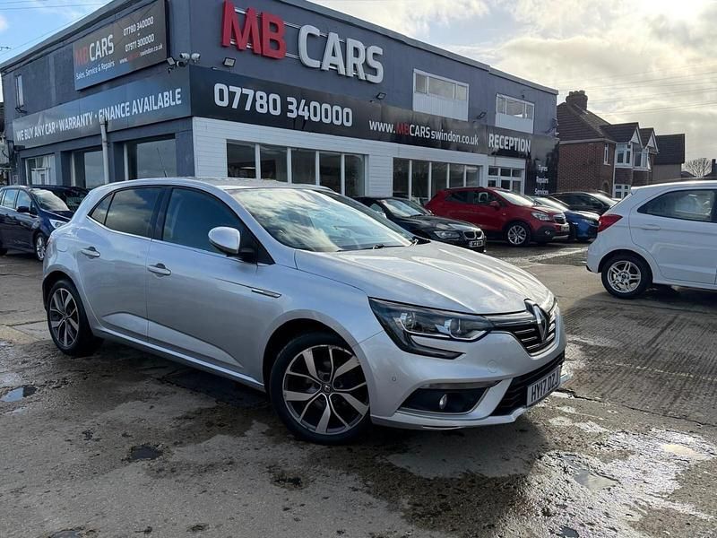 Used Renault Mégane IV Dynamique 110 HP (80 kW) 2017 Silver Hatchback