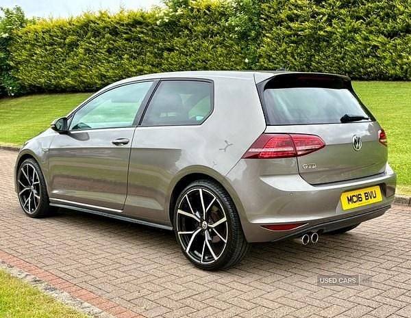 Used VW Golf VII GTD 184 HP (135 kW) 2016 Grey Hatchback