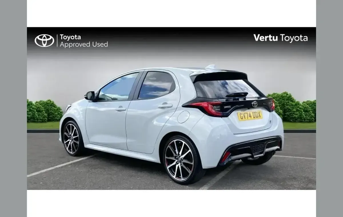 Used Toyota Yaris Sport 128 HP (94 kW) 2024 Grey Hatchback