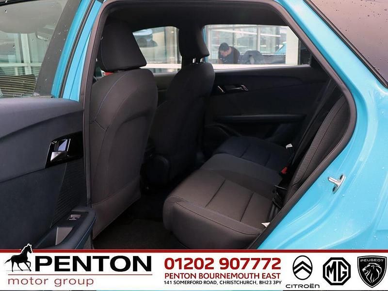 Used MG MG4 EV SE 123 kW (168 HP) 2023 Blue Hatchback