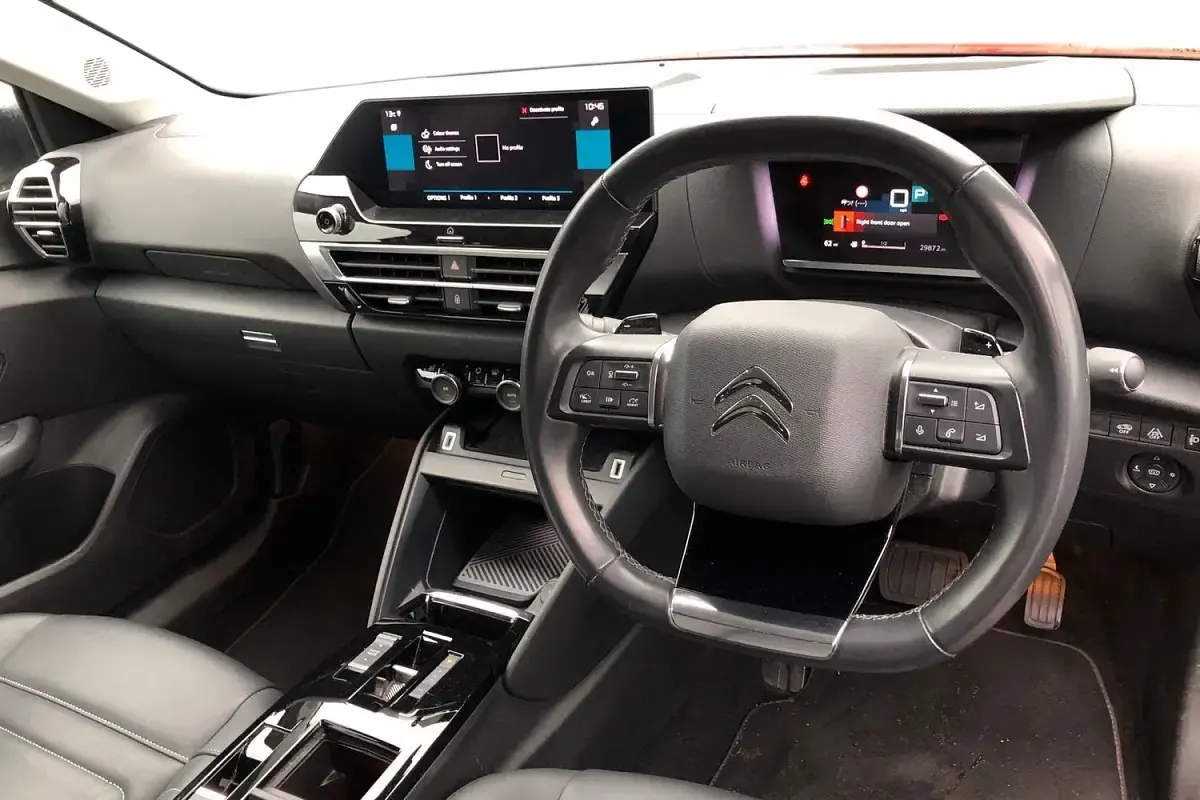 Used Citroën C4 PureTech 2021 Brown Hatchback