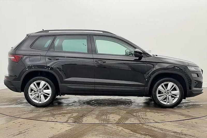 Used Skoda Karoq SE 85 HP (62 kW) 2025 Black magic pearl effect SUV