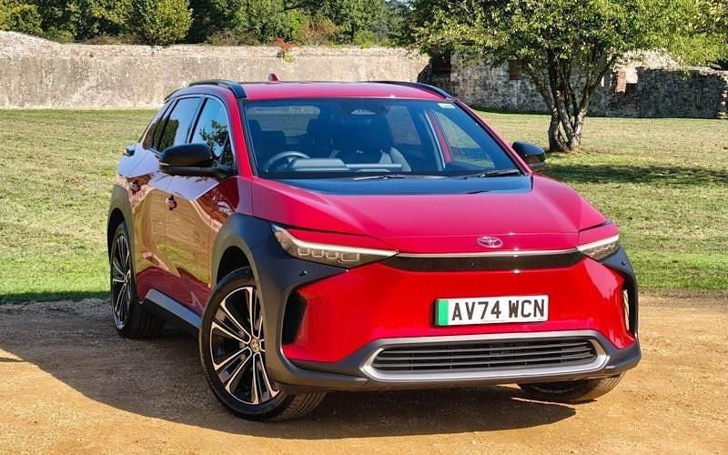 Used 2022 Toyota bZ4X SUV | £28,700 (Good price) - Image 1/4